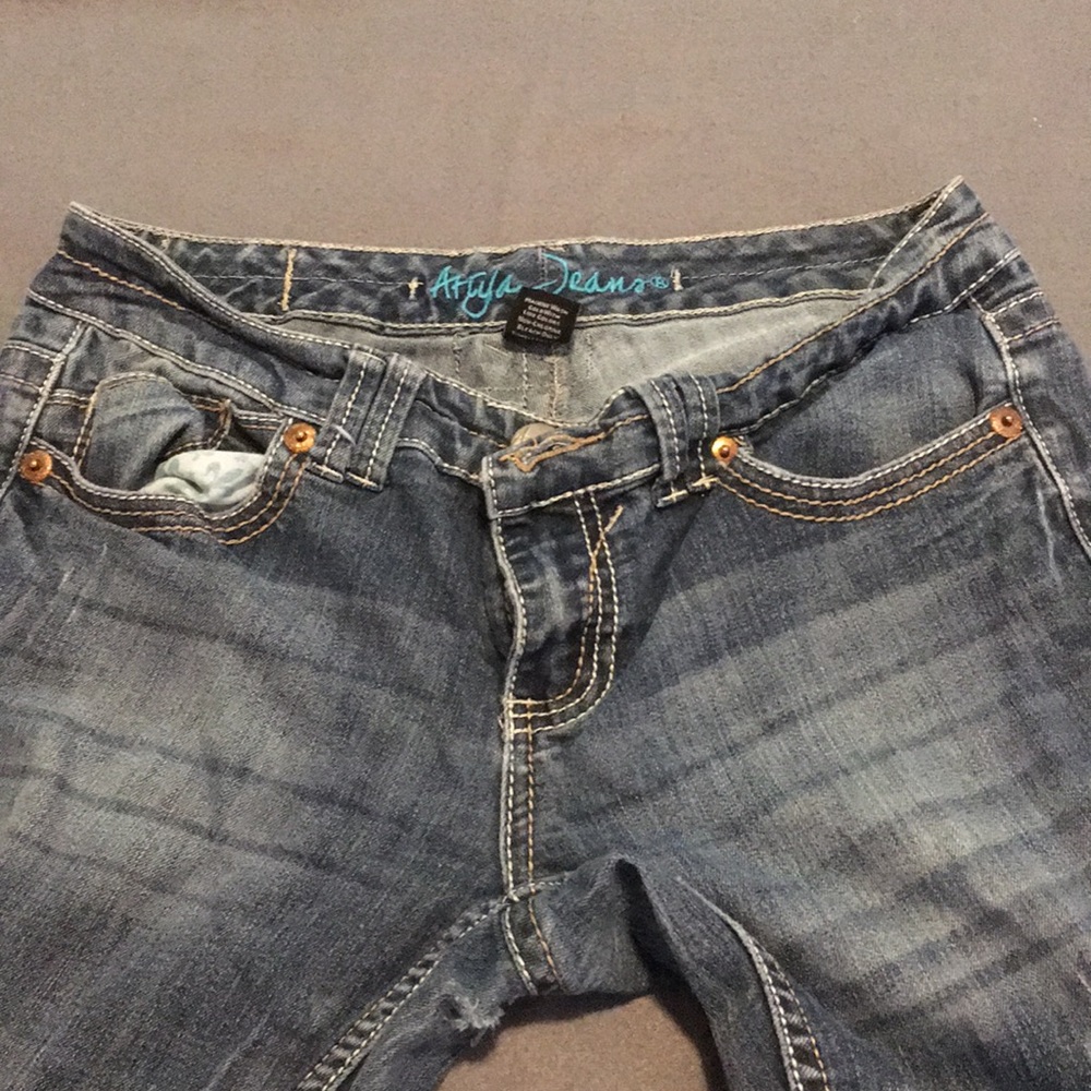 Ariya jeans - Picture 2 of 3